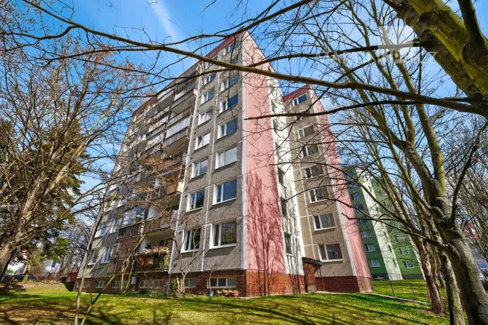 Prodej bytu 3+1, Praha - Hlubočepy, Lamačova, 67 m2