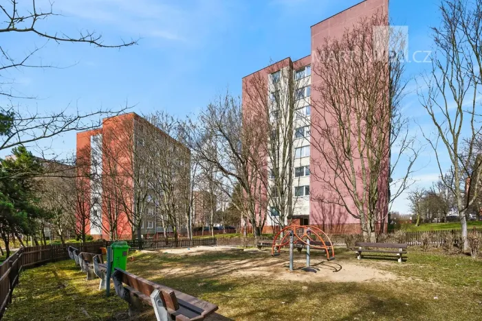 Prodej bytu 3+1, Praha - Hlubočepy, Lamačova, 67 m2