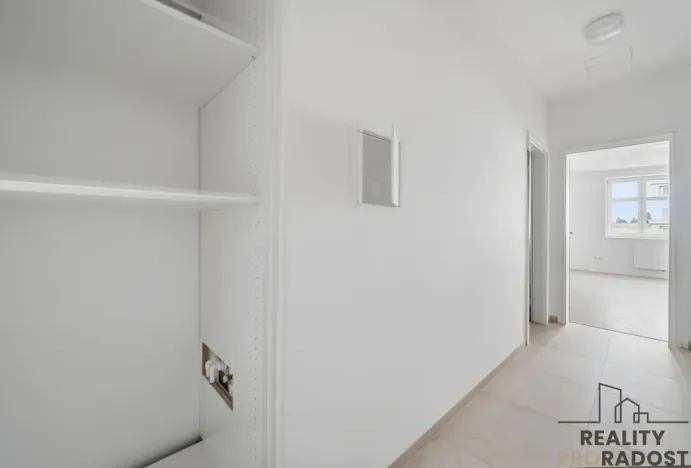 Pronájem bytu 2+kk, Pardubice - Zelené Předměstí, Teplého, 46 m2