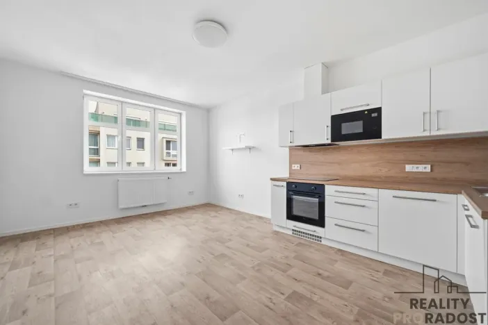 Pronájem bytu 2+kk, Pardubice - Zelené Předměstí, Teplého, 46 m2