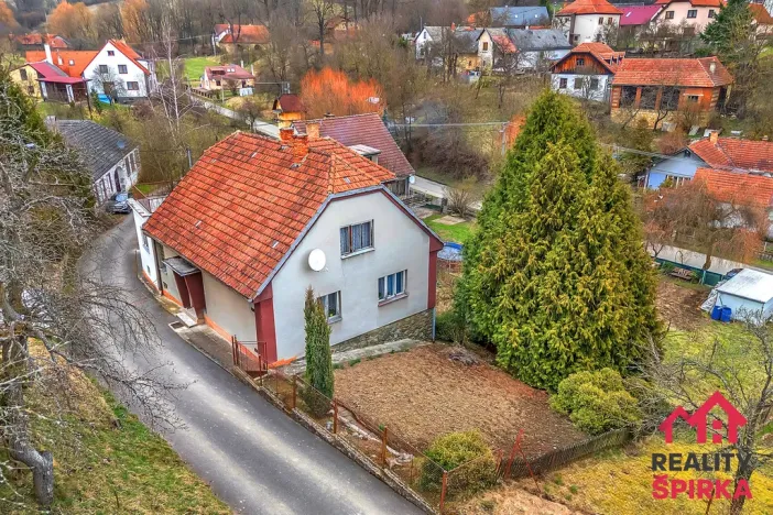 Prodej rodinného domu, Deštná, 165 m2