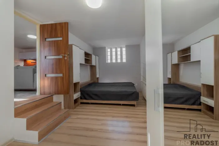 Prodej rodinného domu, Znojmo - Načeratice, 125 m2