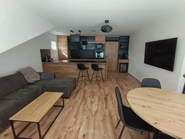 Prodej bytu 3+kk, Boršov nad Vltavou, Příčná, 79 m2