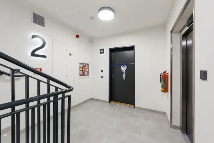 Pronájem bytu 3+kk, Praha, Čakovická, 85 m2