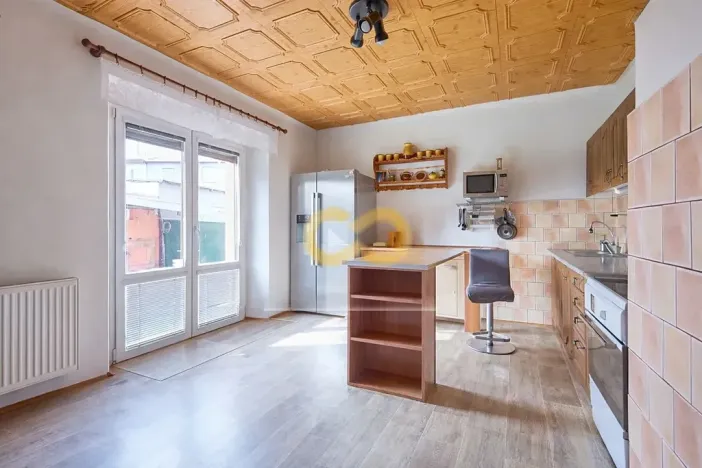 Prodej rodinného domu, Praha - Modřany, K Lahovičkám, 150 m2