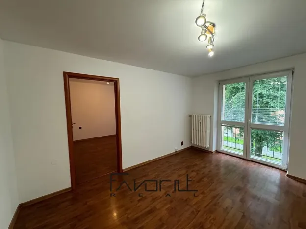 Prodej bytu 2+1, Ostrava, Čujkovova, 53 m2