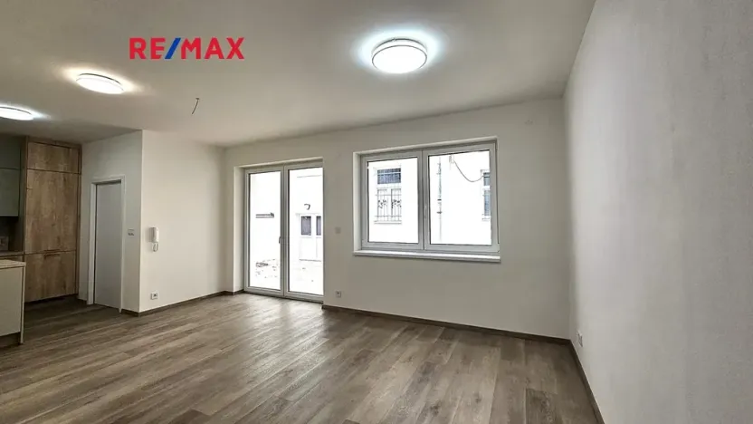 Pronájem bytu 3+kk, Praha - Nusle, Oldřichova, 94 m2