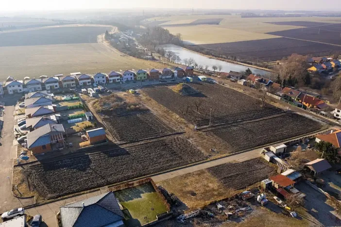 Prodej pozemku pro bydlení, Syrovice, 693 m2