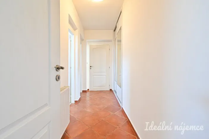 Pronájem bytu 1+kk, Mysločovice, 42 m2