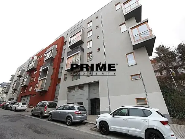 Pronájem bytu 2+kk, Praha - Žižkov, Jeseniova, 54 m2
