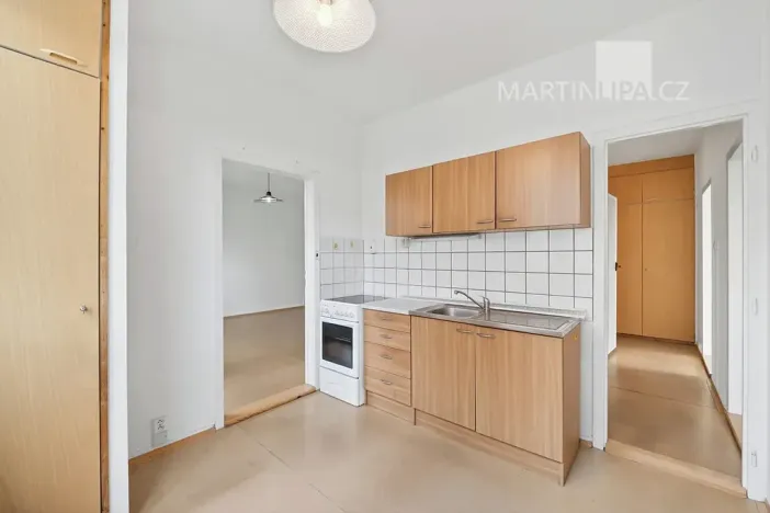 Prodej bytu 3+1, Praha - Hlubočepy, Lamačova, 67 m2