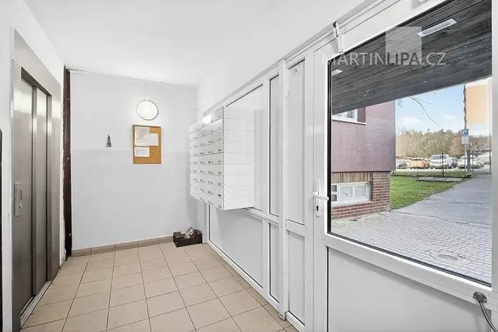 Prodej bytu 3+1, Praha - Hlubočepy, Lamačova, 67 m2