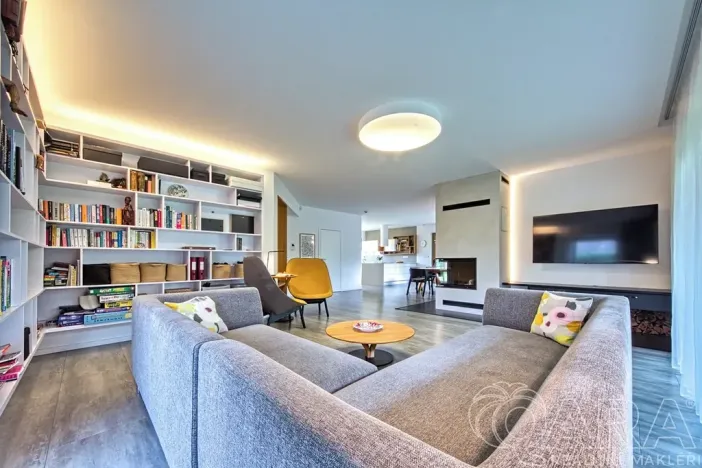 Prodej rodinného domu, Babice, Lomená, 293 m2