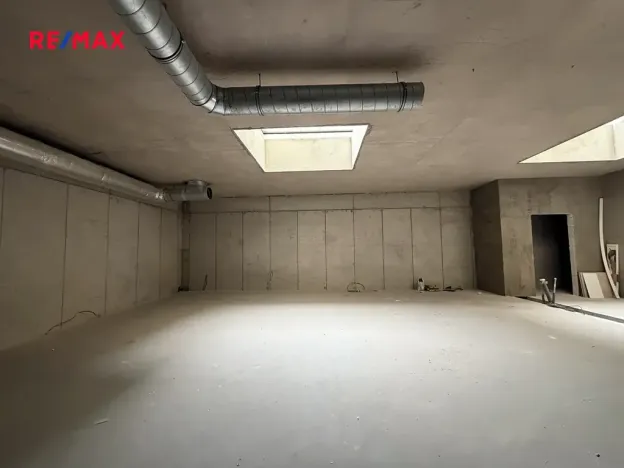 Pronájem restaurace, Praha - Nové Město, Koubkova, 159 m2