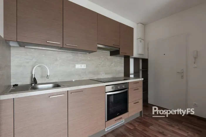 Pronájem bytu 2+kk, Brno - Dolní Heršpice, Vomáčkova, 37 m2