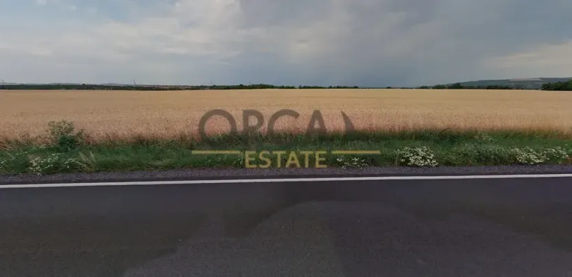 Prodej pole, Hrušovany u Brna, 18217 m2