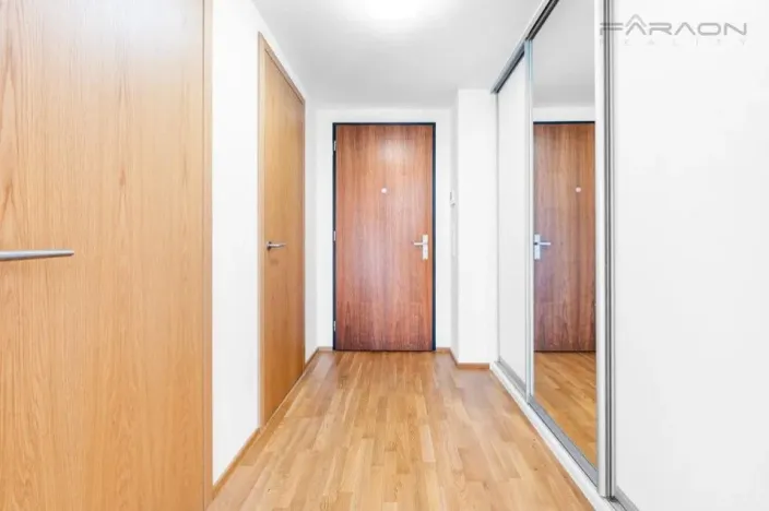 Pronájem bytu 2+kk, Praha - Holešovice, Sanderova, 63 m2