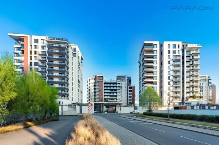 Pronájem bytu 2+kk, Praha - Holešovice, Sanderova, 63 m2