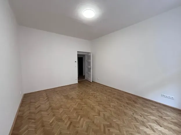 Pronájem bytu 2+kk, Praha - Vršovice, Slovinská, 50 m2