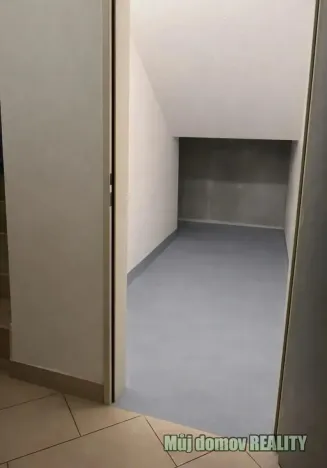 Pronájem bytu 3+kk, Praha - Stodůlky, Radouňova, 92 m2