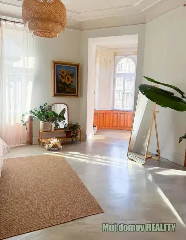 Pronájem bytu 2+1, Praha - Malá Strana, Plaská, 121 m2