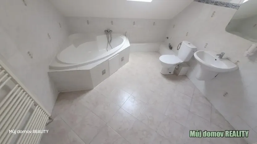 Pronájem bytu 4+kk, Praha - Horní Počernice, Náchodská, 103 m2