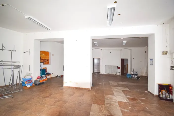 Pronájem obchodního prostoru, Dobřany, Lidická, 120 m2