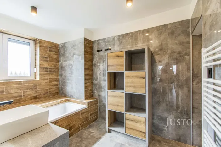 Prodej bytu 2+1, Orlová - Poruba, U Haldy, 93 m2