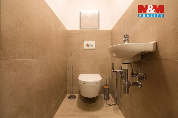 Prodej bytu 3+kk, Praha - Holešovice, Dělnická, 86 m2