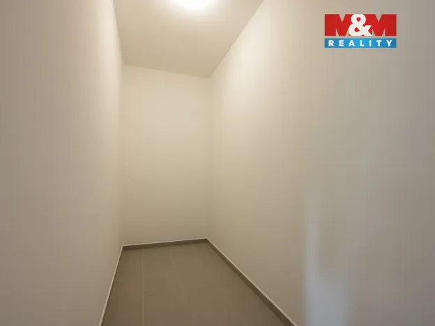 Prodej bytu 3+kk, Benešov, Dukelská, 83 m2