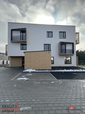 Pronájem bytu 1+kk, Ostrava, Sklářova, 39 m2