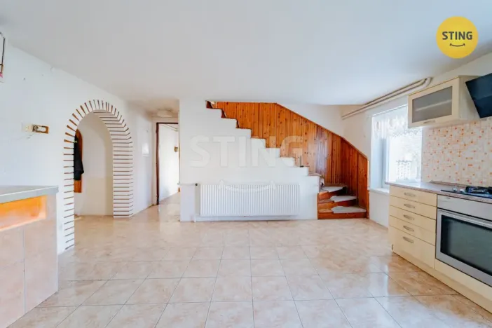 Prodej rodinného domu, Třeština, 180 m2