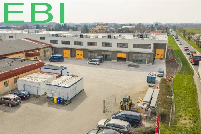 Pronájem skladu, Libiš, 2218 m2