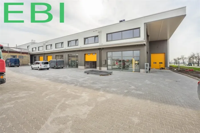 Pronájem skladu, Libiš, 2218 m2