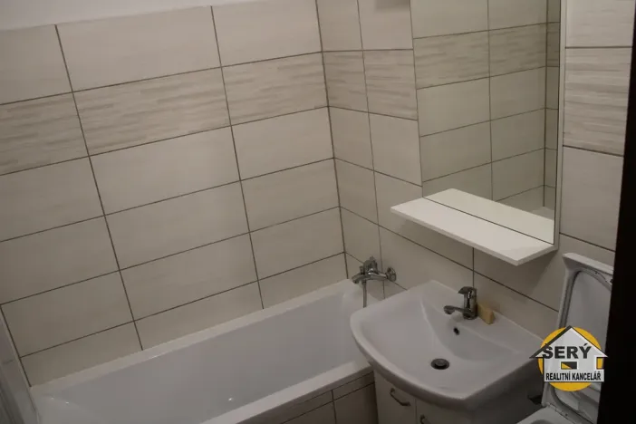 Pronájem bytu 1+kk, Jihlava, Srázná, 36 m2