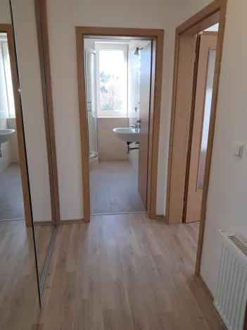 Pronájem bytu 1+kk, Praha - Hostivař, Záveská, 34 m2