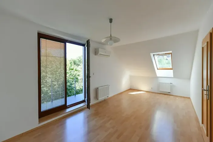 Prodej rodinného domu, Horoměřice, 350 m2