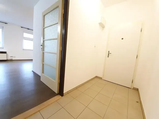 Pronájem bytu 1+kk, Praha - Nusle, Bohuslava ze Švamberka, 34 m2