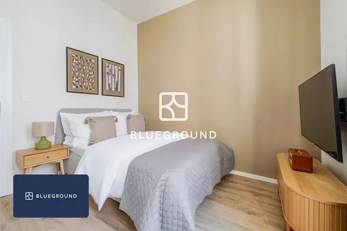 Pronájem bytu 1+kk, Praha - Bubeneč, Veletržní, 28 m2