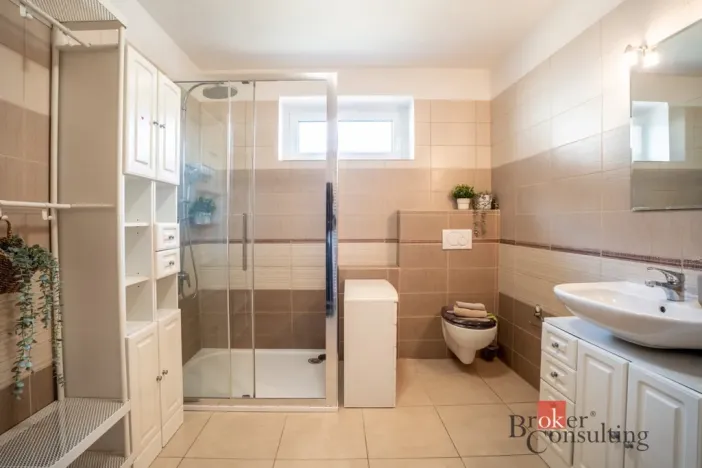 Prodej rodinného domu, Jablonec nad Nisou - Mšeno nad Nisou, U Zahrádek, 260 m2