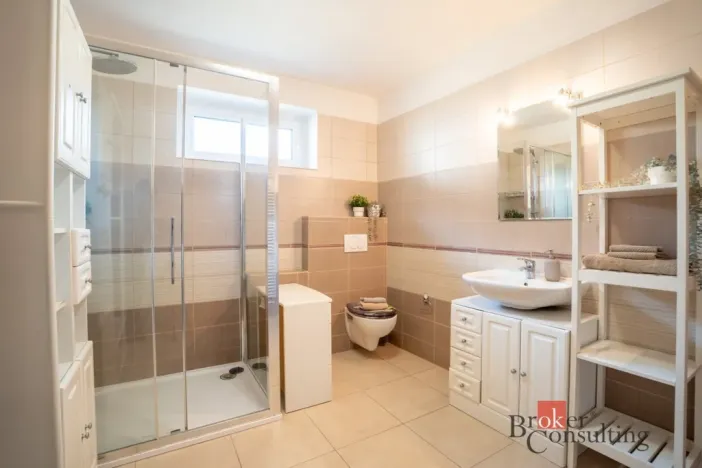 Prodej rodinného domu, Jablonec nad Nisou - Mšeno nad Nisou, U Zahrádek, 260 m2