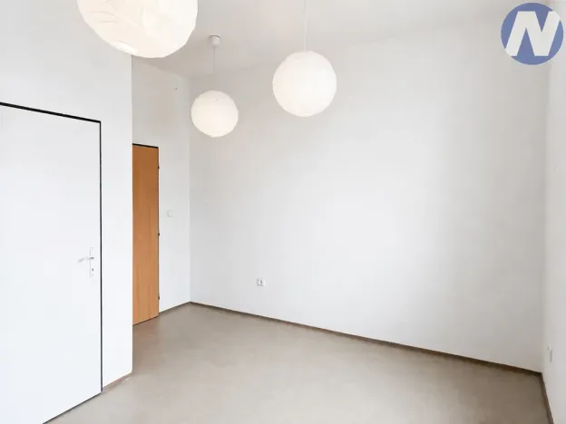 Pronájem obchodního prostoru, Vimperk - Vimperk I, Kostelní, 15 m2