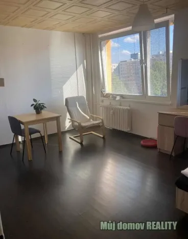 Pronájem bytu 1+kk, Praha - Stodůlky, Nušlova, 35 m2