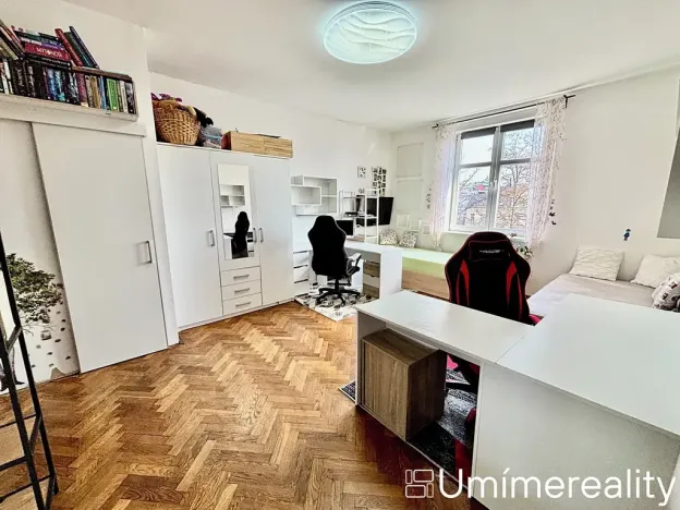 Prodej bytu 3+kk, Dvůr Králové nad Labem, nábřeží Benešovo, 76 m2