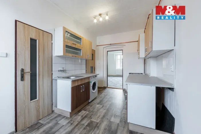 Prodej bytu 2+1, Karlovy Vary - Rybáře, Lad. Koubka, 50 m2