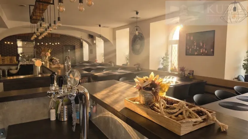 Prodej restaurace, Příbram - Příbram VI-Březové Hory, náměstí J. A. Alise, 450 m2