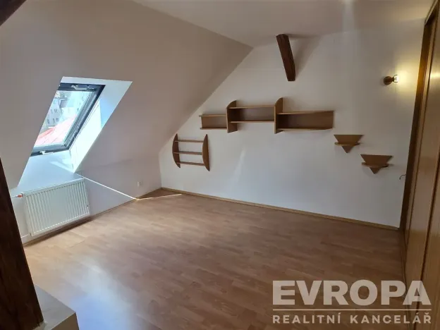 Pronájem bytu 2+kk, Havlíčkův Brod, Beckovského, 79 m2