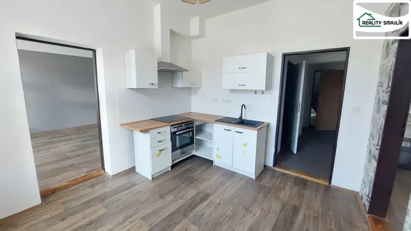 Pronájem bytu 2+1, Cheb, Evropská, 75 m2