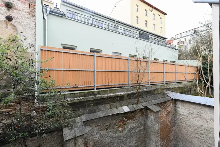 Prodej činžovního domu, Praha - Žižkov, Vlkova, 457 m2