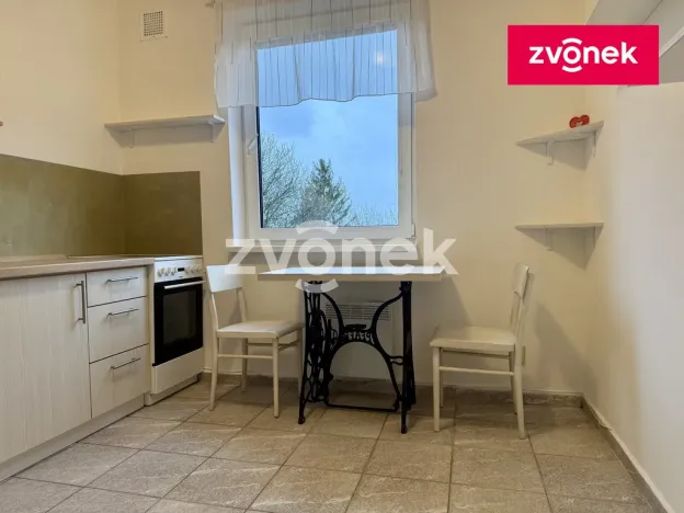 Pronájem bytu 1+1, Zlín - Kudlov, Žlutá, 40 m2